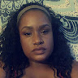 Meet your Posher, Nia